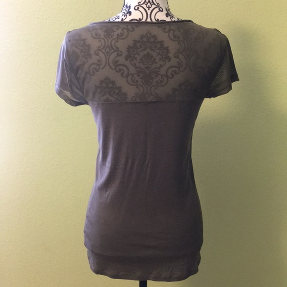 Ladies Sz M Express s/s Olive color t-shirt EUC - Picture 2 of 4